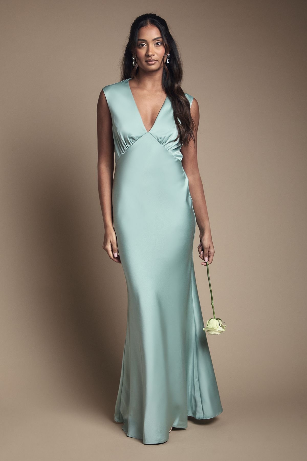 Oasis Oasis Women's Satin Open Back Detail Maxi Bridesmaid Dress in Sage - 2