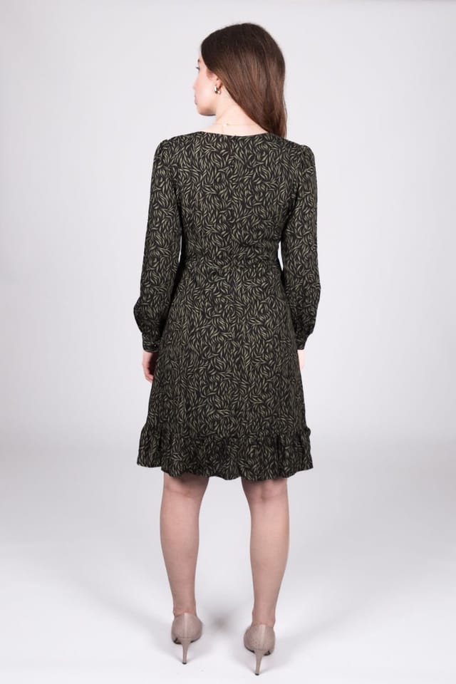 SOLO SOLO Women's Leaf Print V-Neck Dress in Green - 3