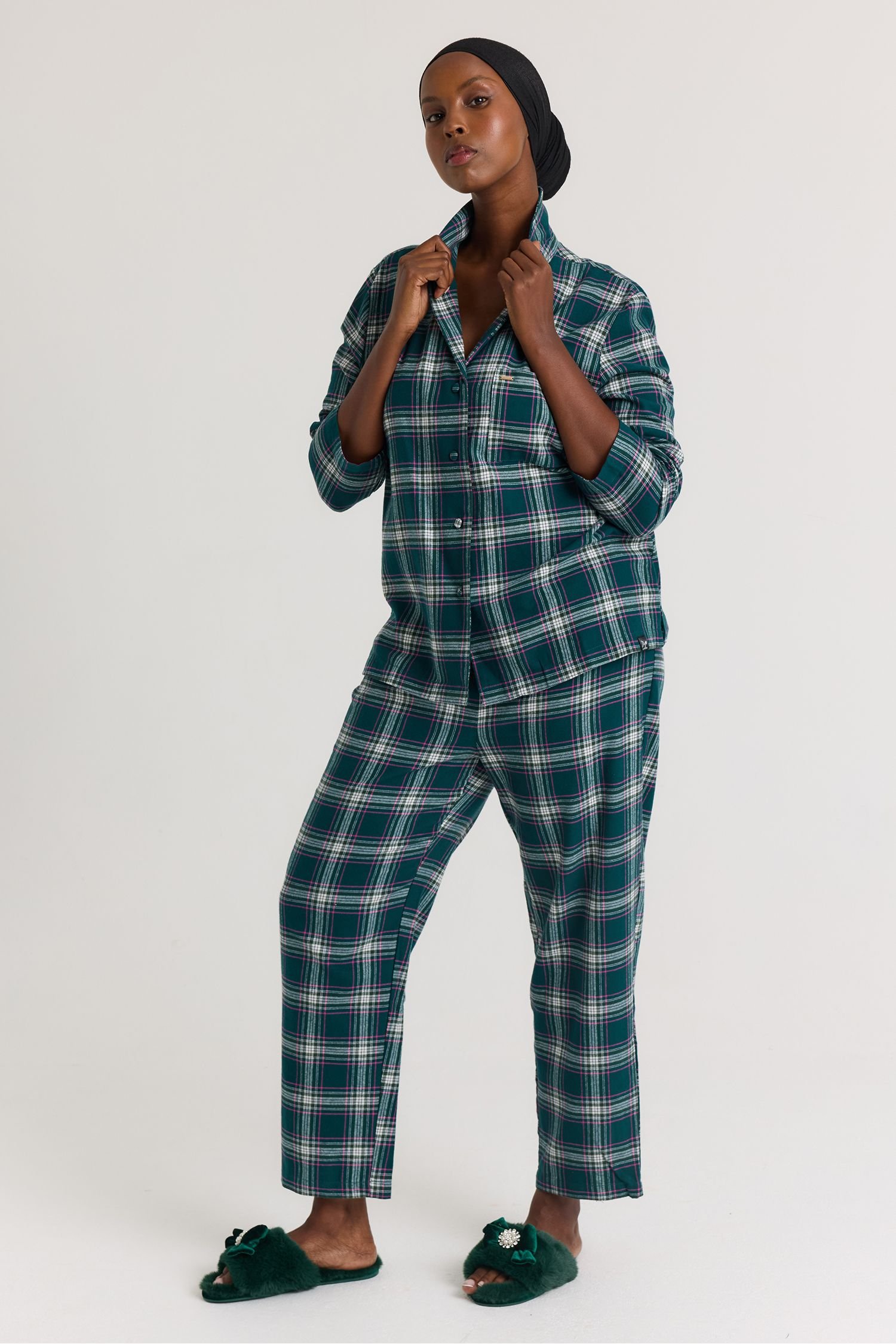 Pretty You London Pretty You London Women's Plaid Pyjama Set in Green - 4