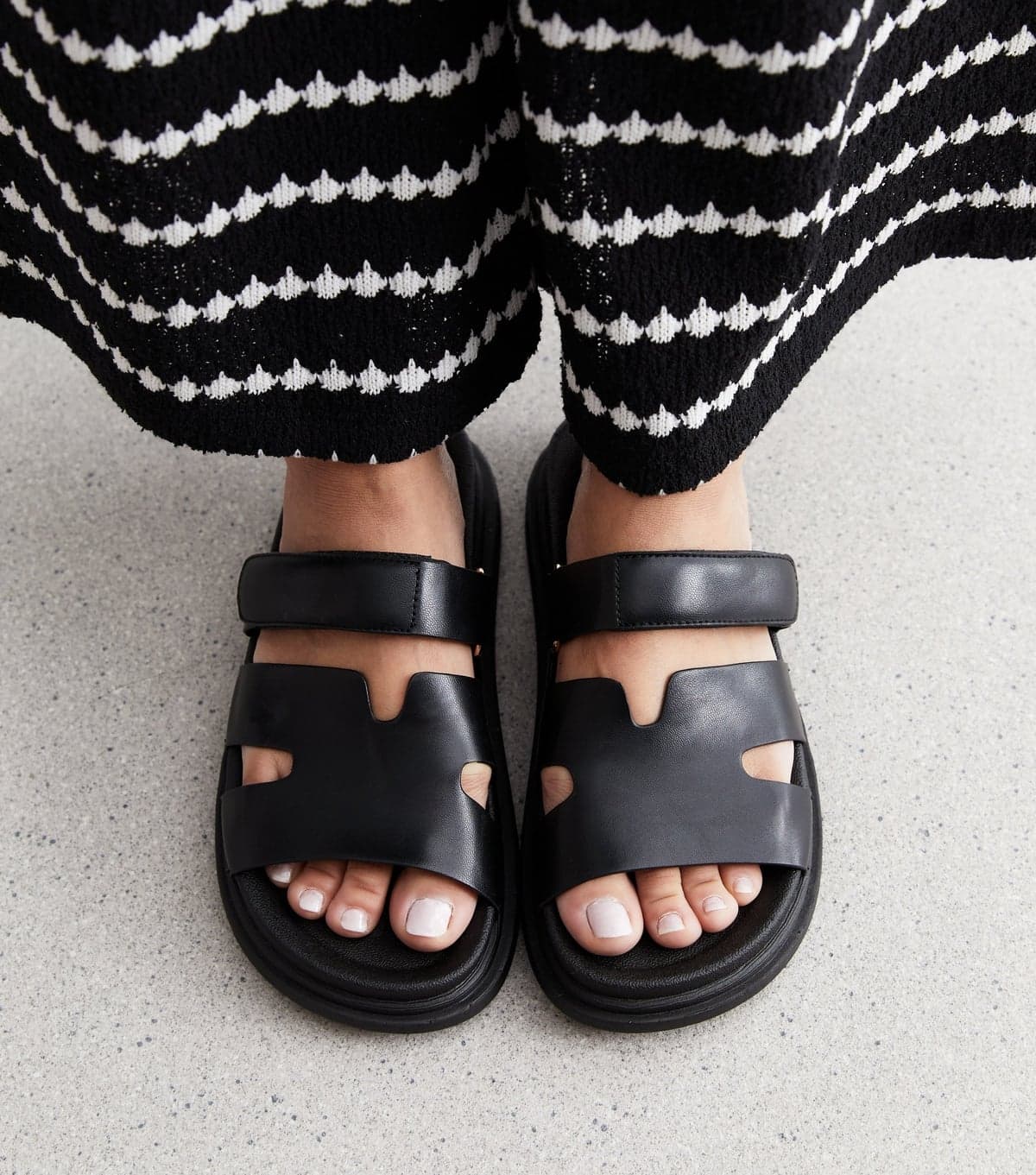 New Look New Look Black Leather-Look Chunky Sliders
