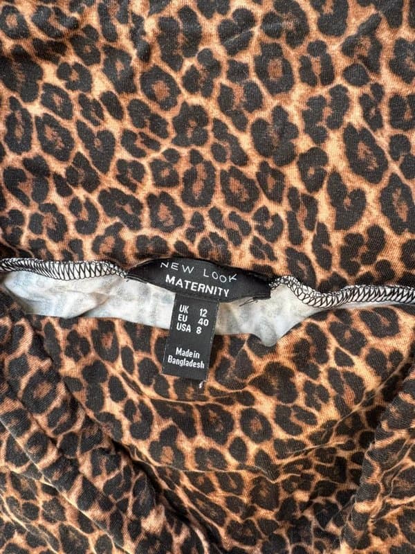 New Look New Look maternity leopard print flared trousers/leggings, size 12, great condition