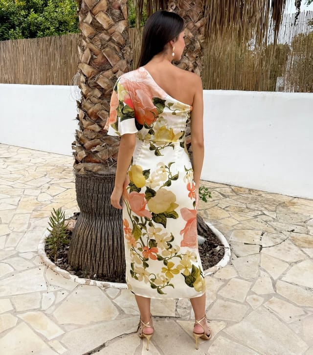 AX Paris Women's Cream Floral One Sleeve Midi Dress AX Paris New Look - 3