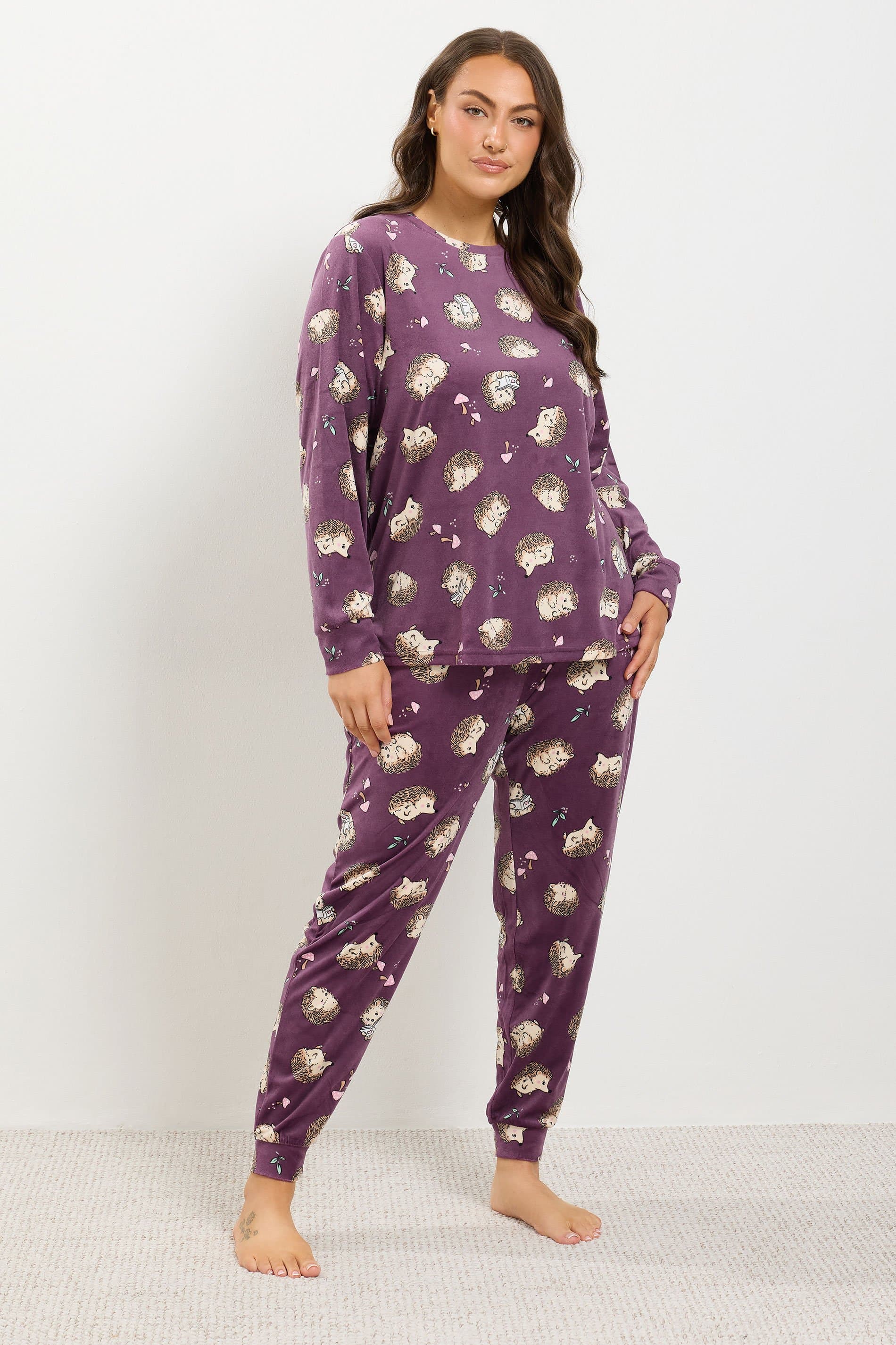 Yours Plus Size Purple Hedgehog Lightweight Fleece Pyjama Set