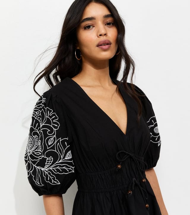 New Look Women's Black Cotton Embroidered Puff Sleeve Mini Dress New Look - 2