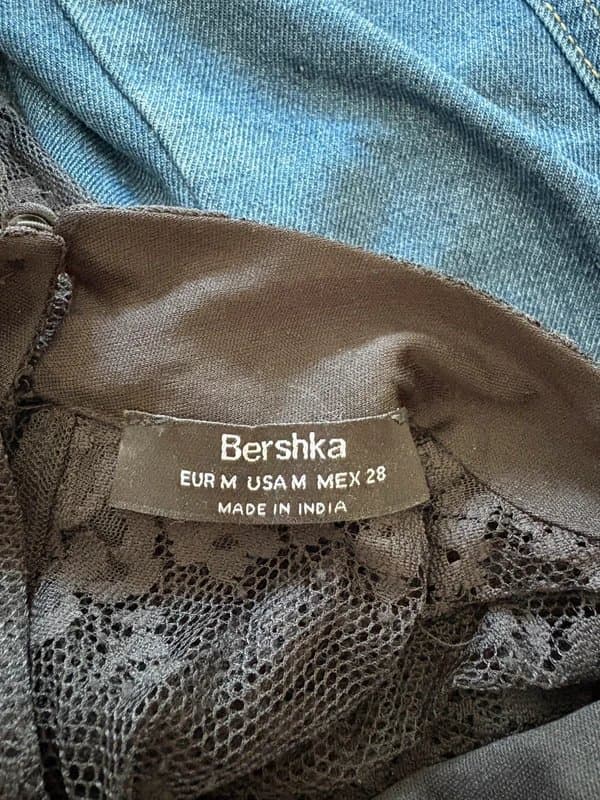 Bershka Bershka black lace top