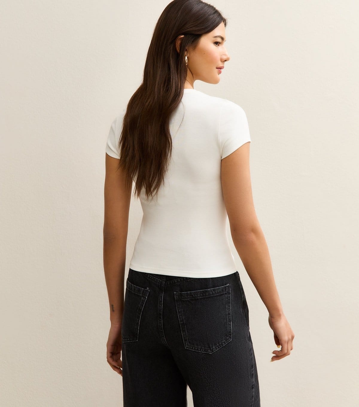 New Look Women's Cream Short Sleeve Baby Tee New Look - 4