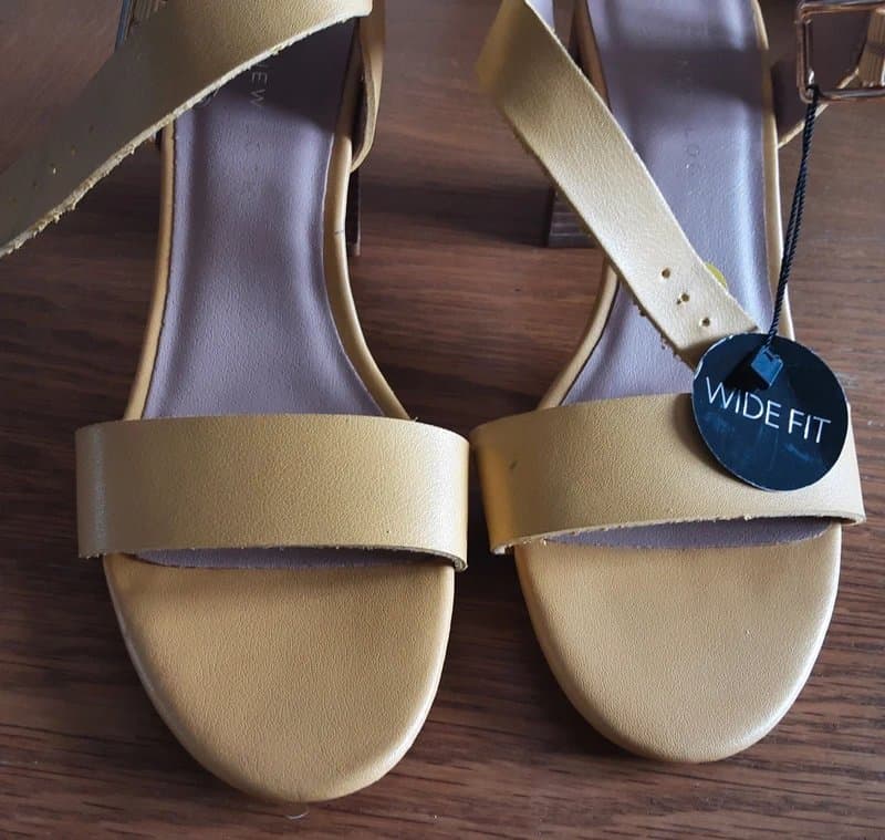 New Look New Look yellow faux leather sandals - Ex Display- size 5 wide fit