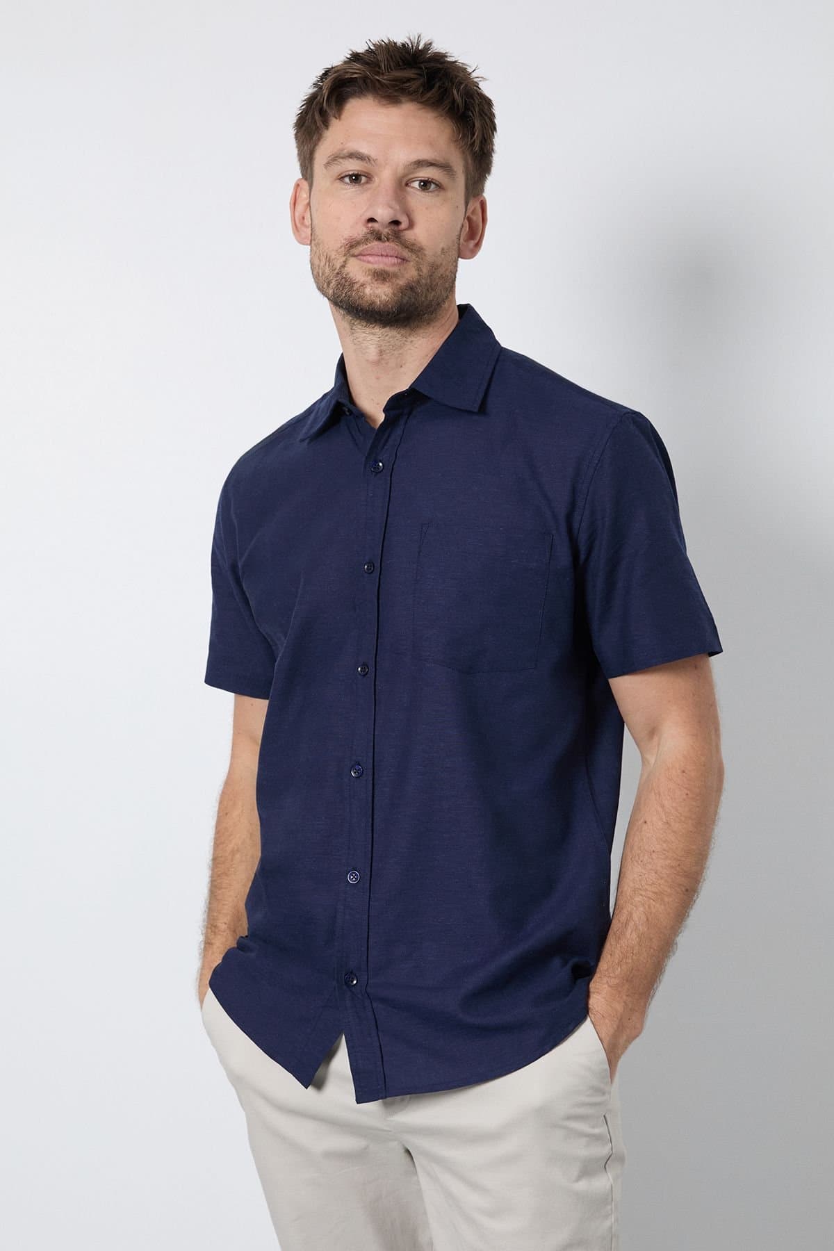 Burton Burton Men's Navy Linen Blend Short Sleeve Shirt