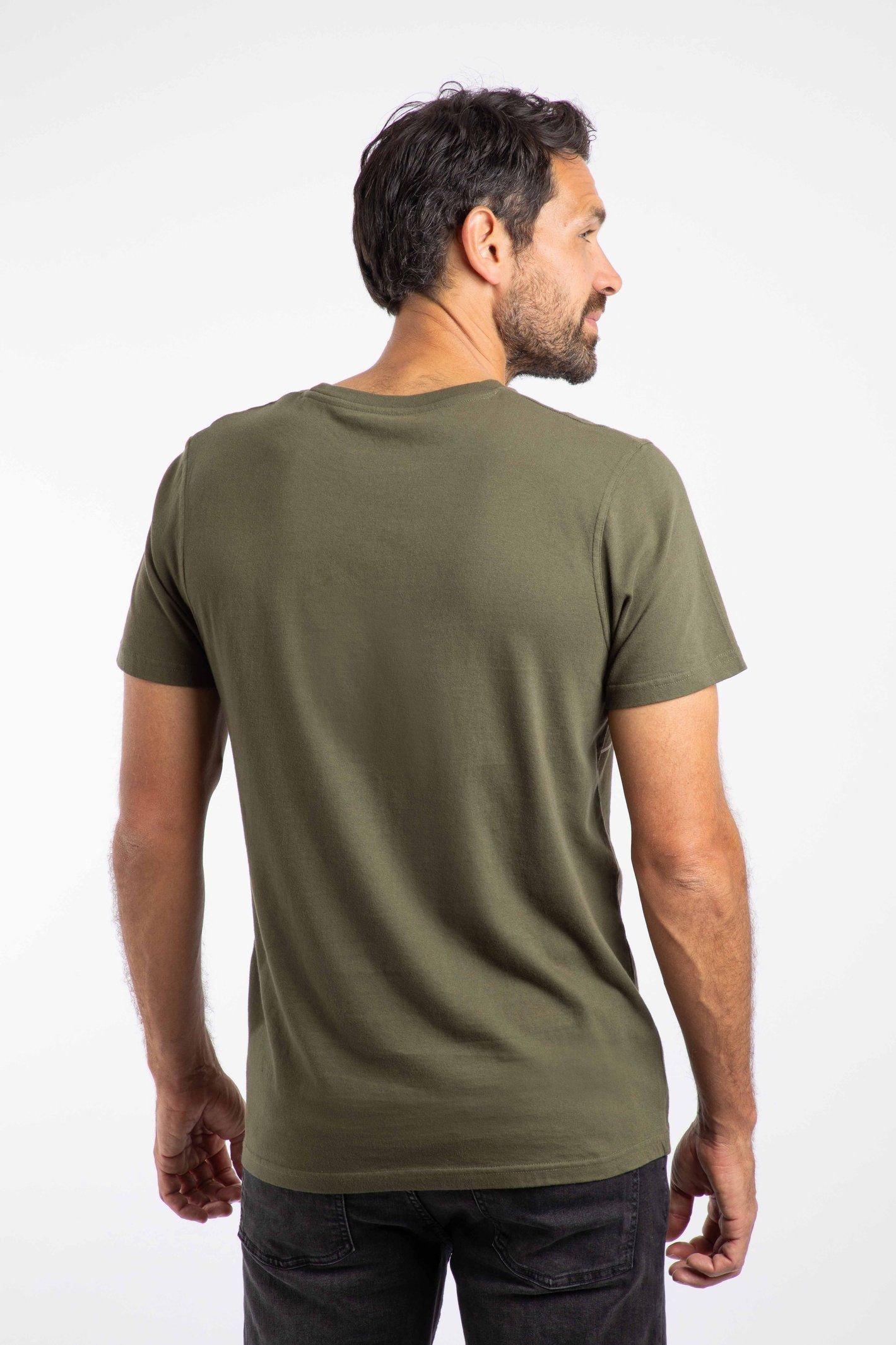 Weird Fish Weird Fish Men's Carp Side Front Print Artist T-Shirt in Dark Green - 3