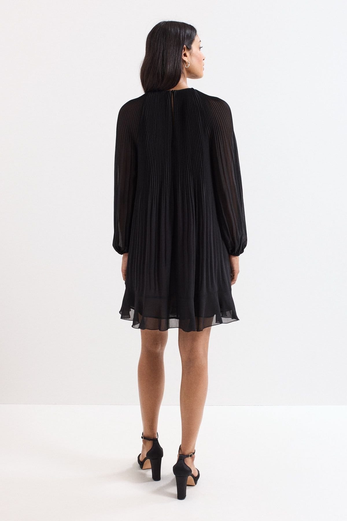Phase Eight Phase Eight Women's Layla Frill Swing Dress in Black - 4