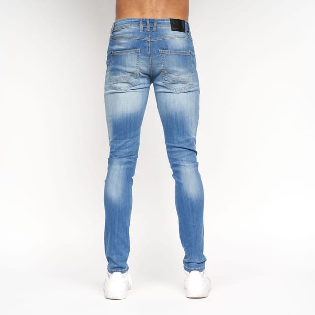 Duck&Cover Duck&Cover Maylead Men's Slim-Fit Five-Pocket Denim Jeans in Light Blue - 2