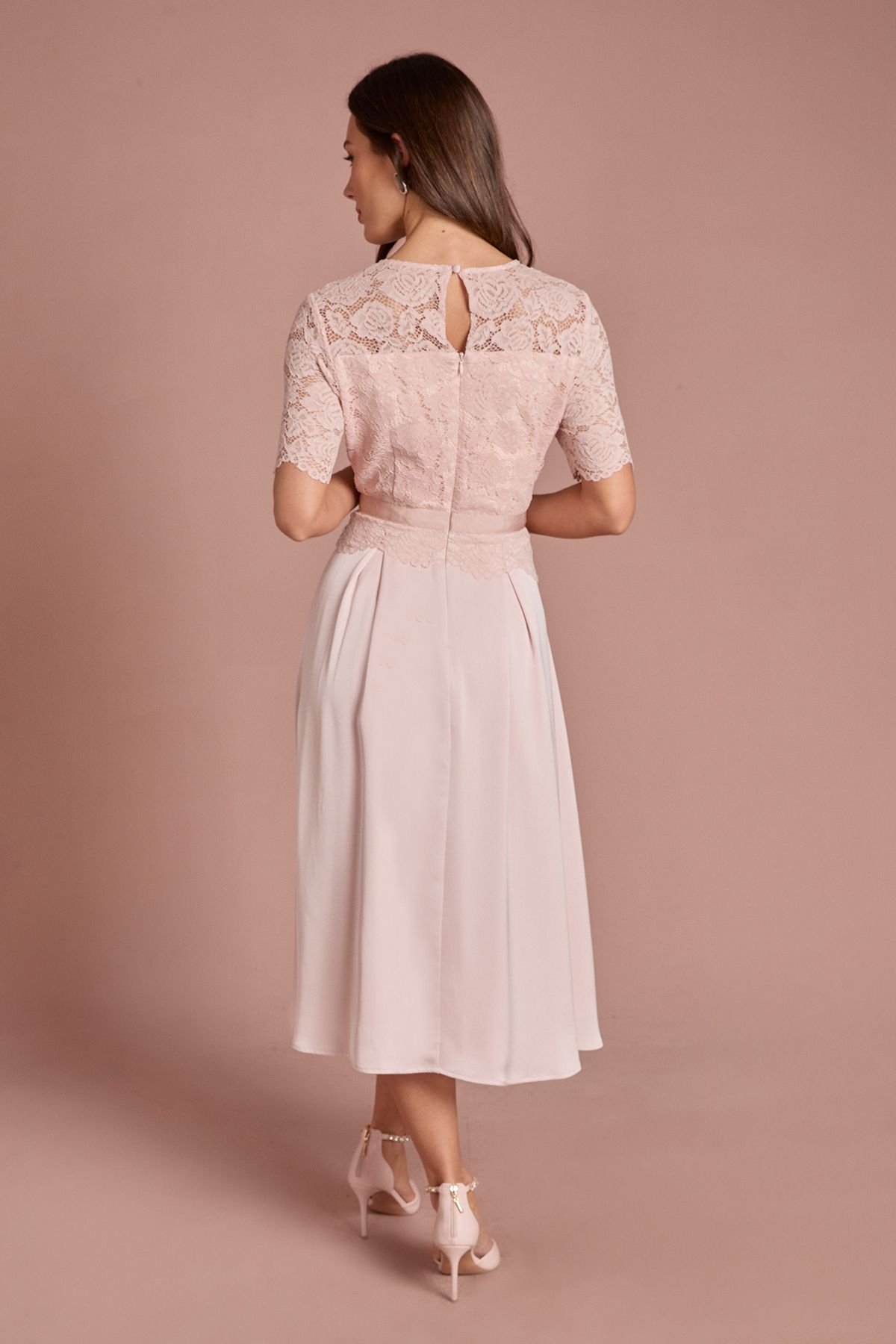 Coast Coast Women's Lace & Crepe Full Skirted Midi Dress in Blush - 3