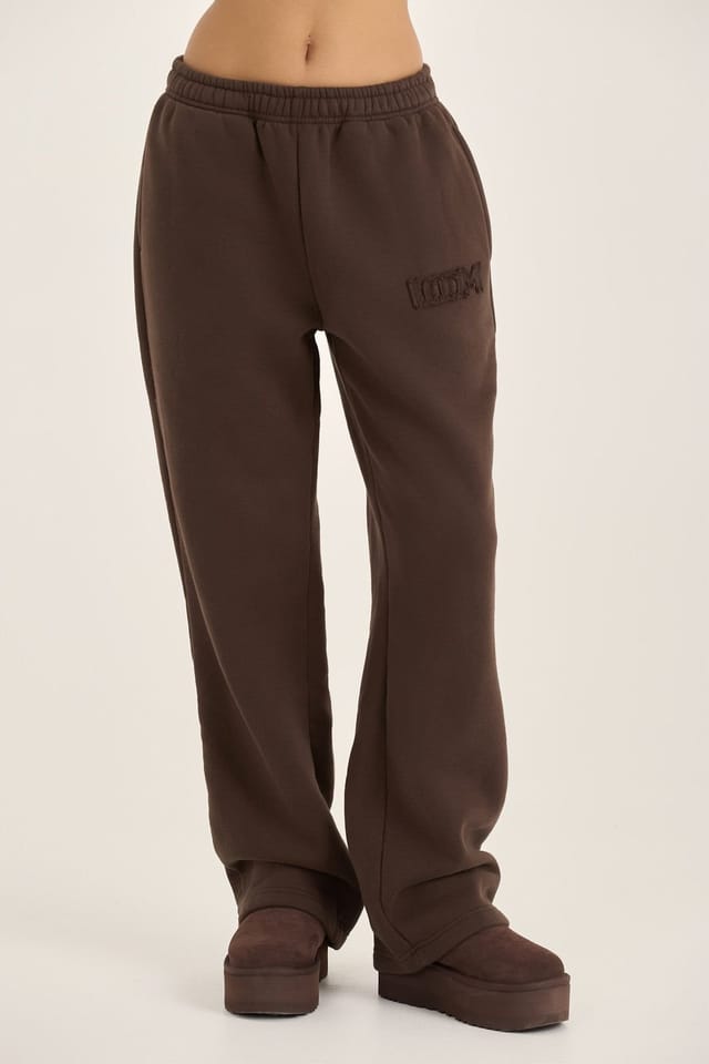 Loom Archives Loom Archives Women's LOOM Applique Washed Straight Leg Jogger in Chocolate - 2