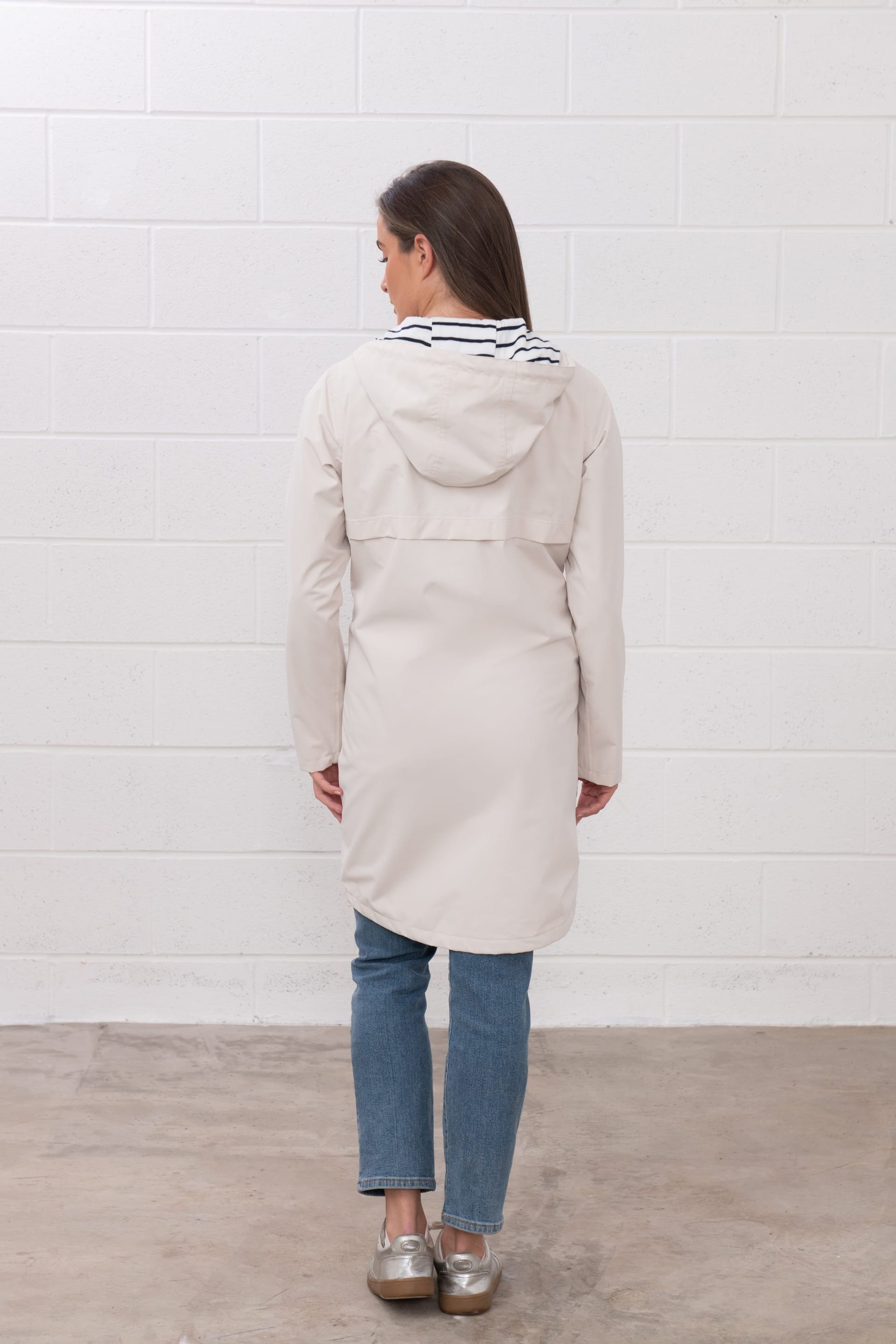 Lighthouse Clothing Lighthouse Clothing Women's Long Beachcomber Jacket Spring Summer Outdoor Coat in Cream - 4