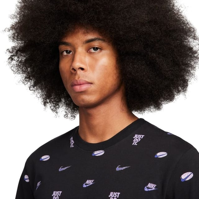 Nike Nike Men's Sportswear T-Shirt in Black - 3