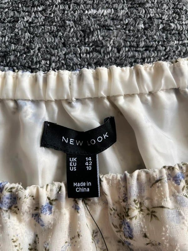 New Look White frilly skirt with lacing and florals
