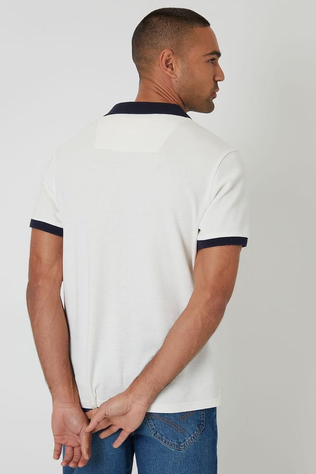Threadbare threadbare Men's Trophy Neck Waffle Polo Shirt in White - 2