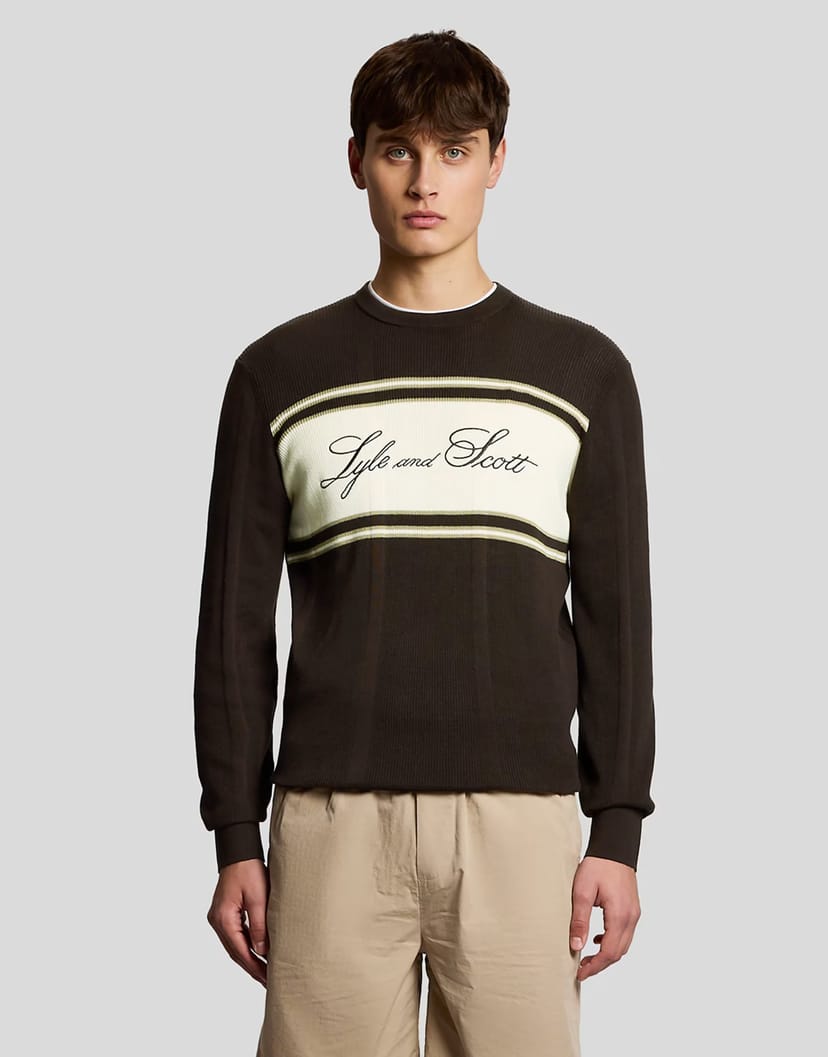 ASOS Lyle & Scott Mid knits superfine script crew neck jumper in y030 licorice - 1
