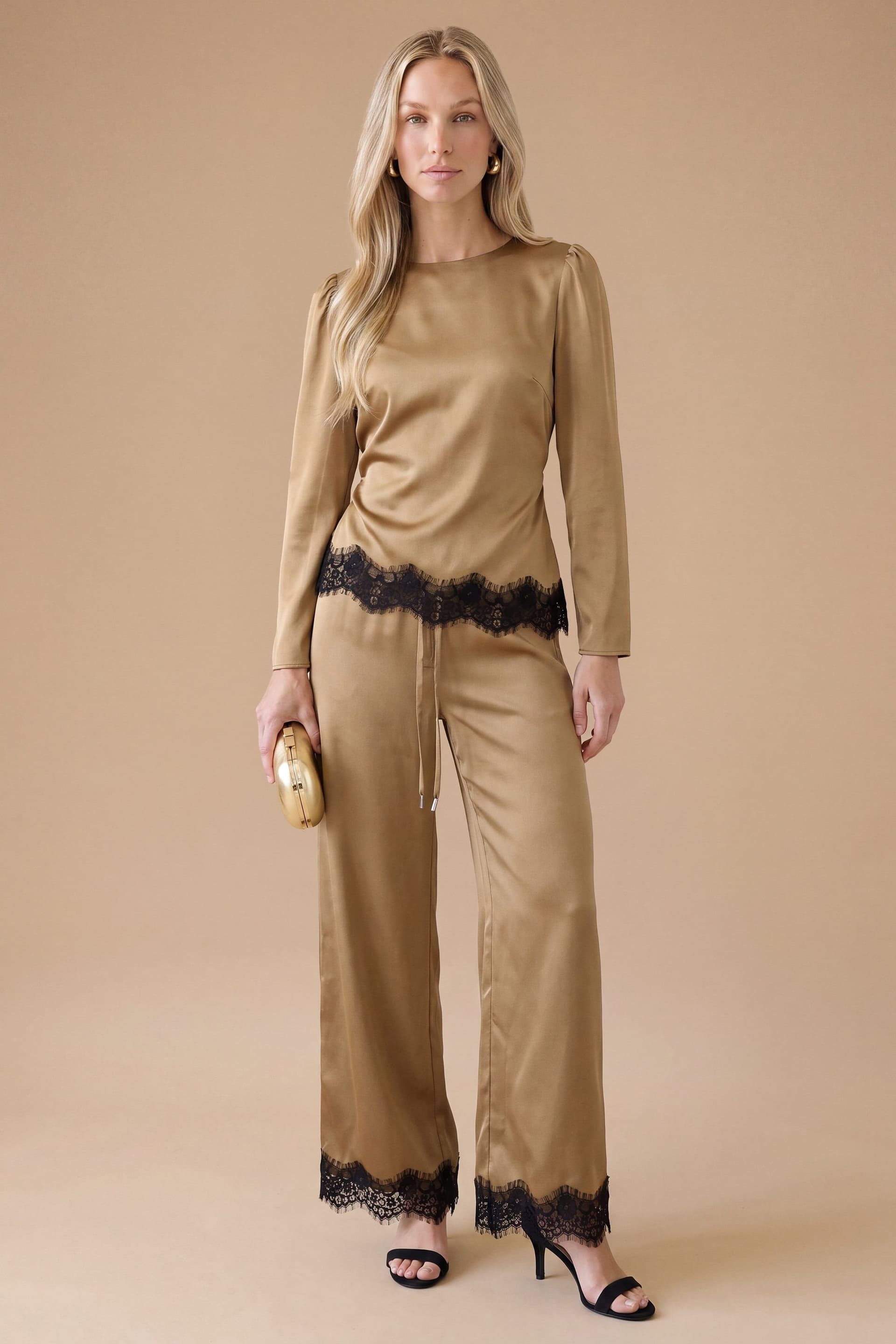Oasis Oasis Women's Lace Cuff Satin Back Crepe Wide Leg Trouser in Olive
