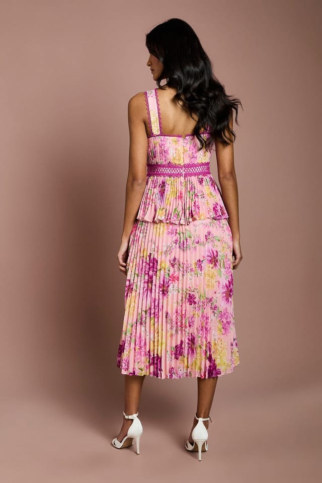 Coast Coast Women's Petite Printed Lace Trim Pleated Midi Dress in Pink - 3