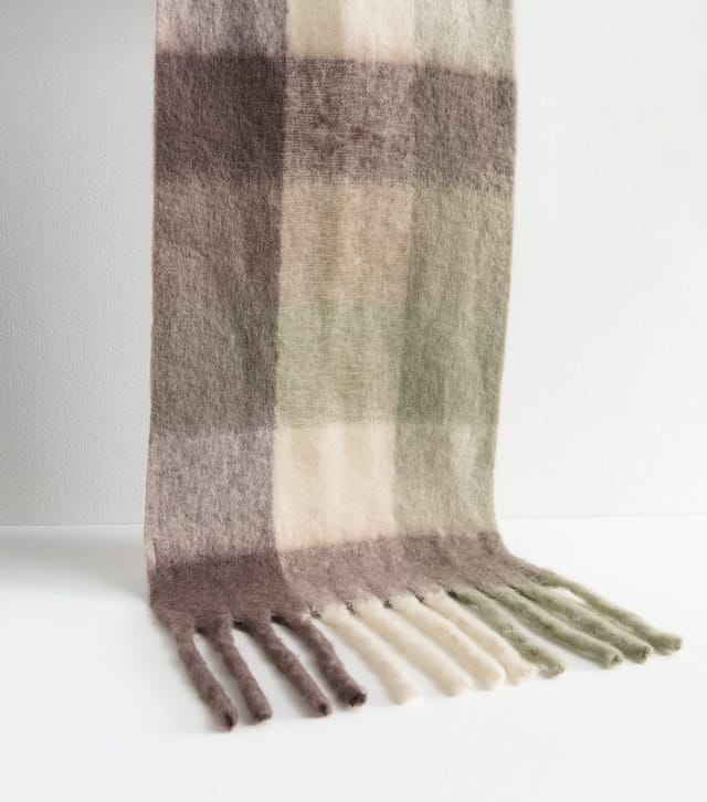 New Look Green Heavyweight Brushed Checked Scarf New Look - 2