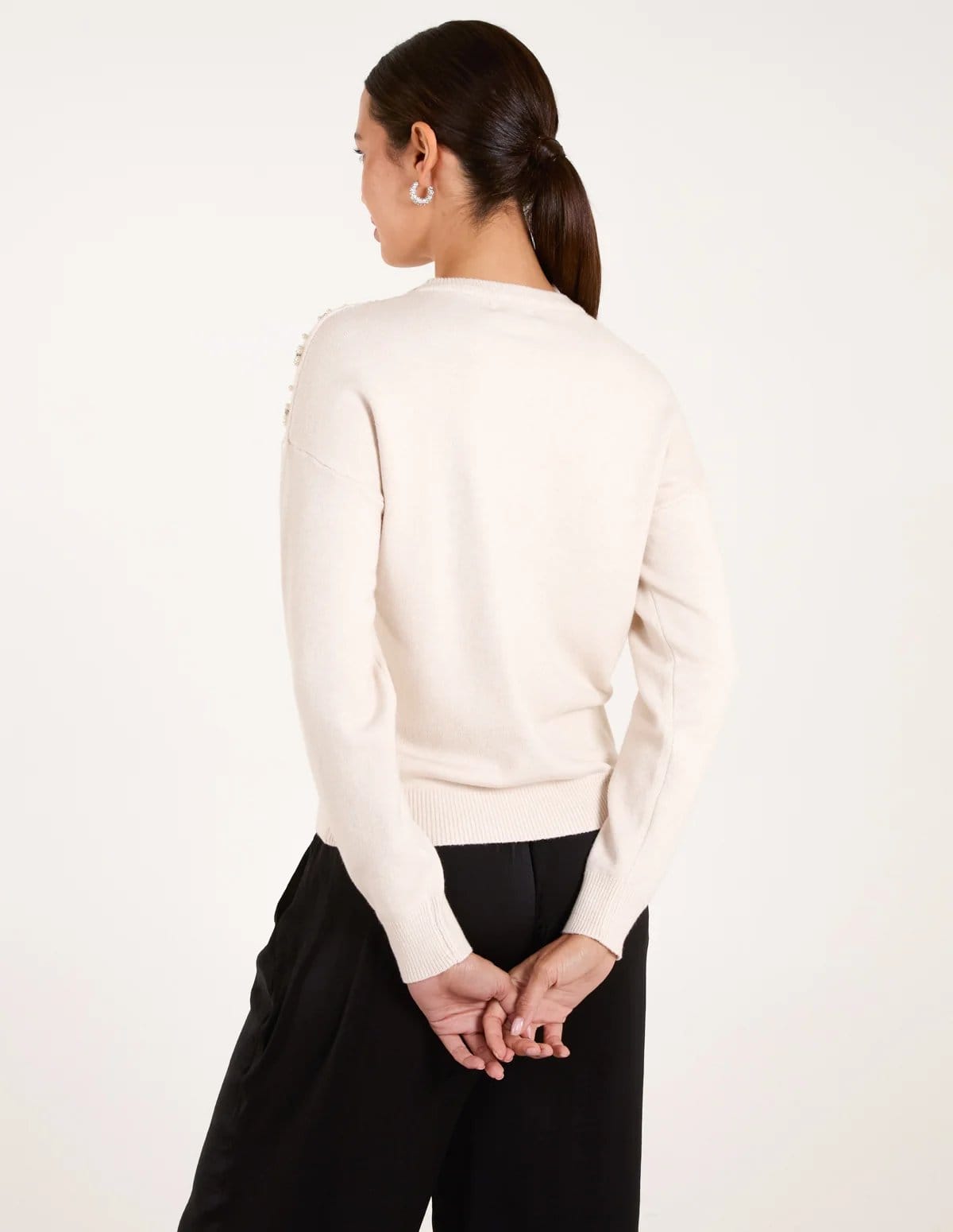 Blue Vanilla Pearl Flower Embellishment Jumper - 4
