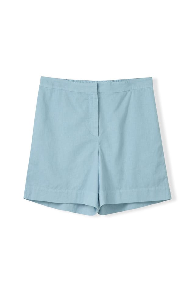 Celtic & Co Celtic & Co Women's Summer City Short in Baby Blue - 2