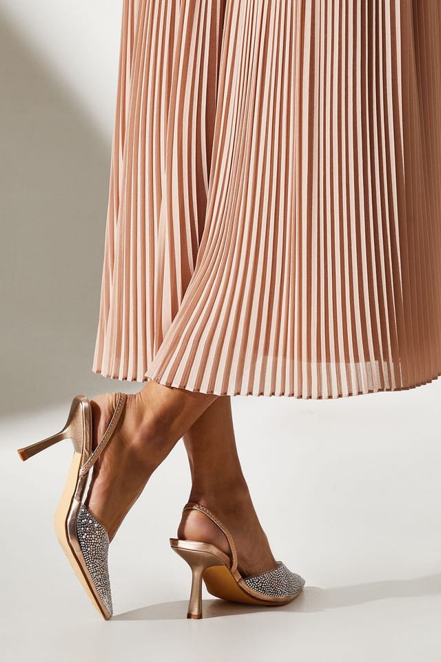 Coast Coast Women's Wide Fit Tilly Diamante & Pearl Sling Back Pointed Court Shoes in Rose Gold - 2