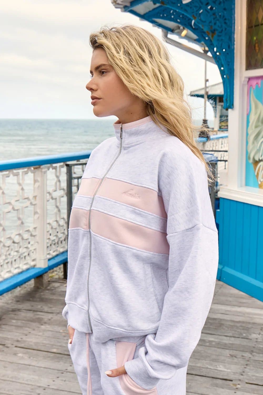 Kaiia Kaiia Vintage Stripe Oversized Zip Through Sweatshirt Light Grey Marl & Vintage Pink