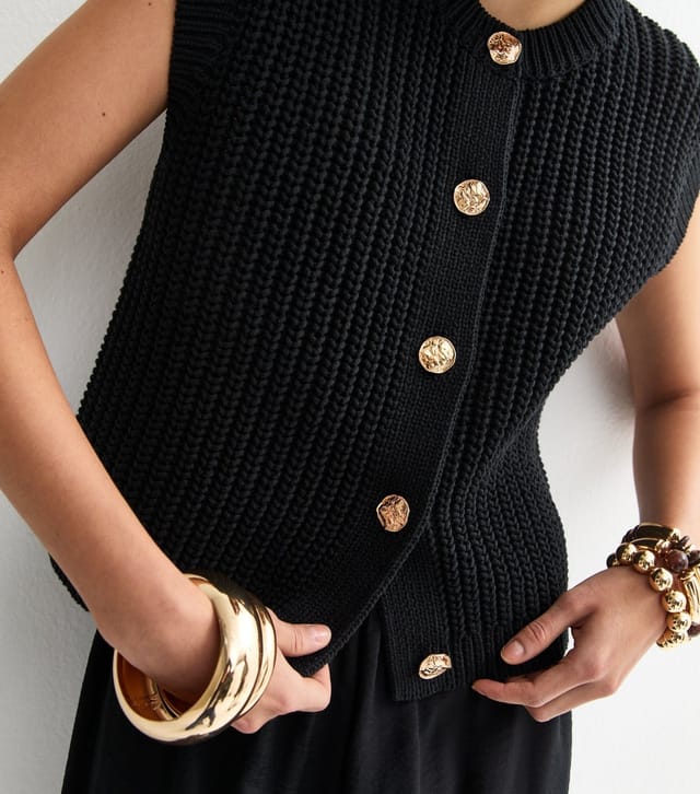 New Look Women's Black Hammered Button Cotton Rich Chunky Knit Waistcoat New Look - 2