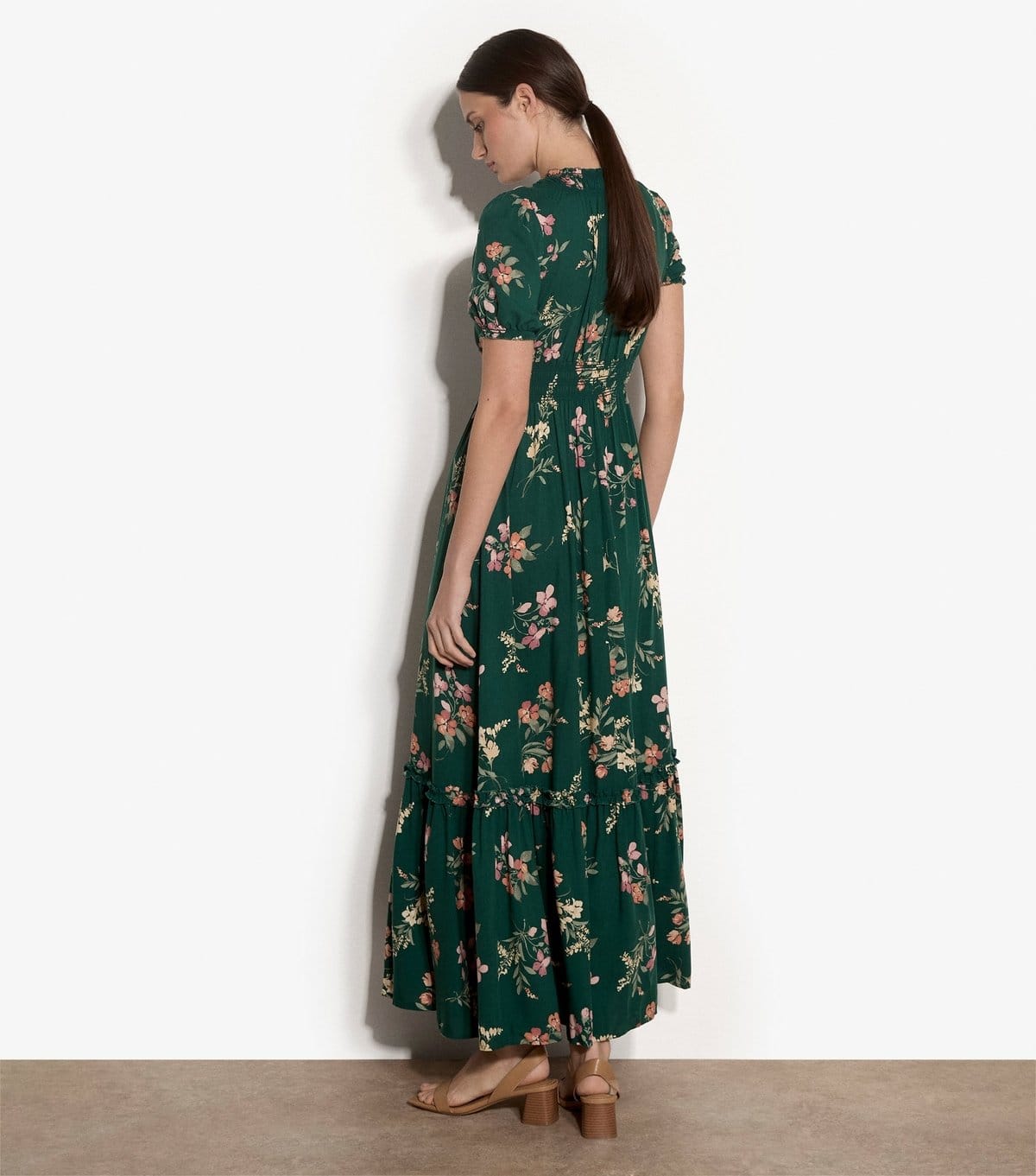 Apricot Women's Green Watercolour Floral Print Maxi Dress Apricot New Look - 4