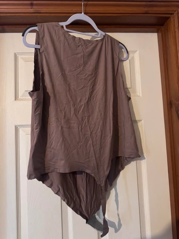 ASOS ASOS body in Taupe