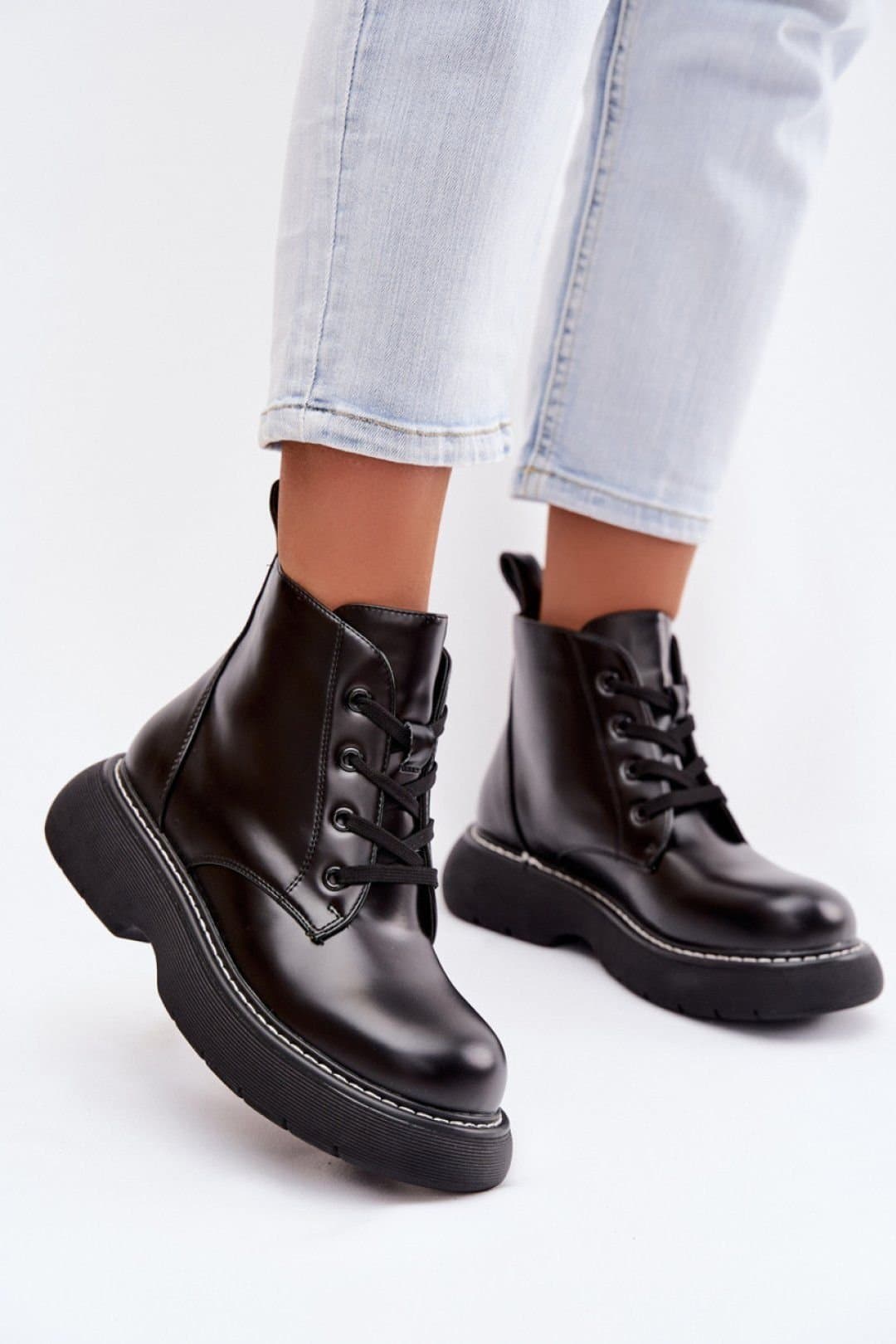 Love Lace Love Lace Women's Ankle Boots with Lace Up Warm Lined Comfort Platform Low in Black