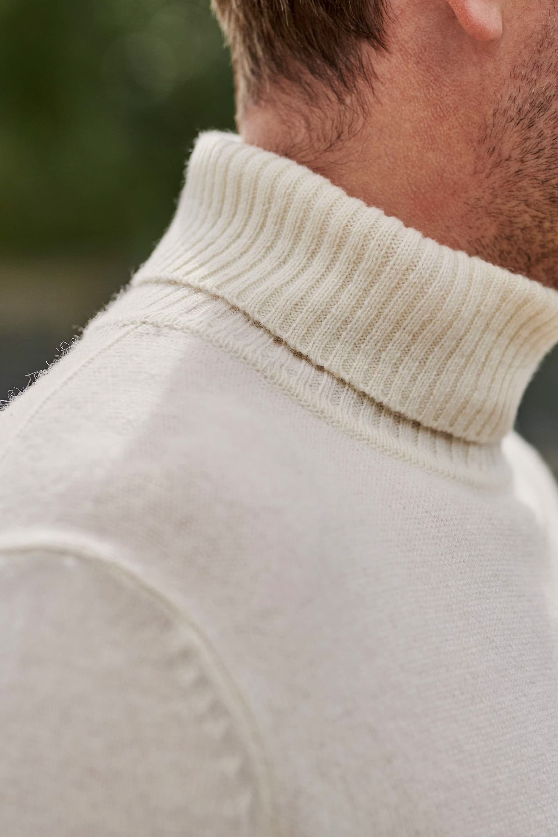 WoolOvers WoolOvers Men's Mens Lambswool Polo Neck Jumper in Cream