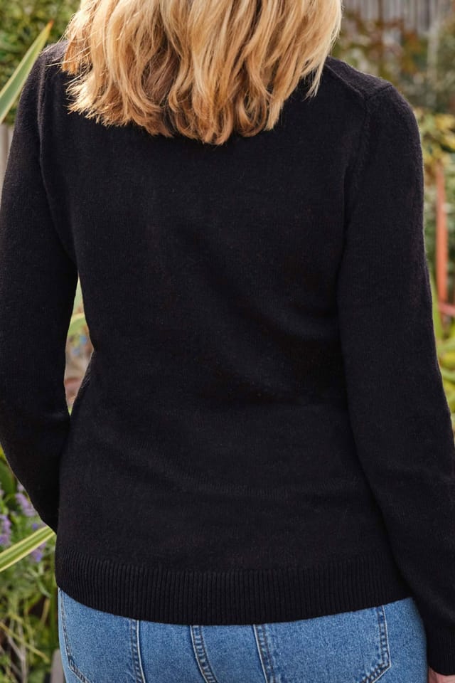 WoolOvers WoolOvers Women's Womens Lambswool Polo in Black - 3