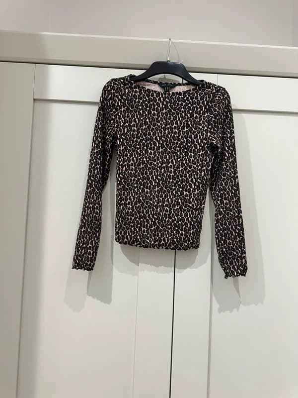 New Look leopard top