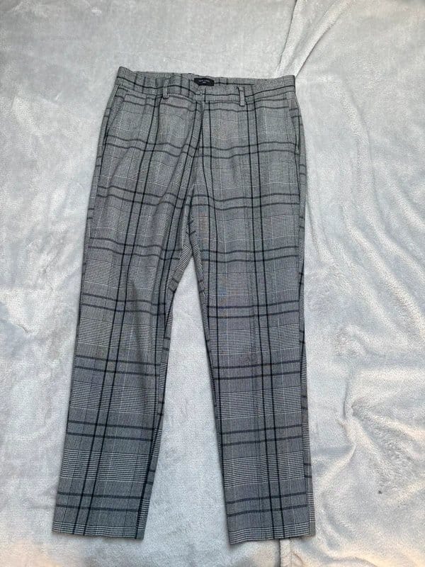 New Look Men's Checked Trousers In Grey And Black