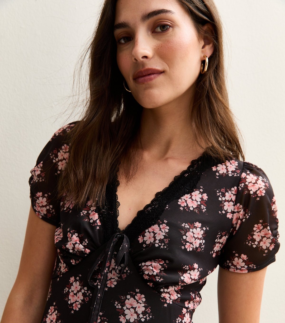 New Look Women's Black Floral Print Lace Trimmed Mesh Midi Dress New Look - 2