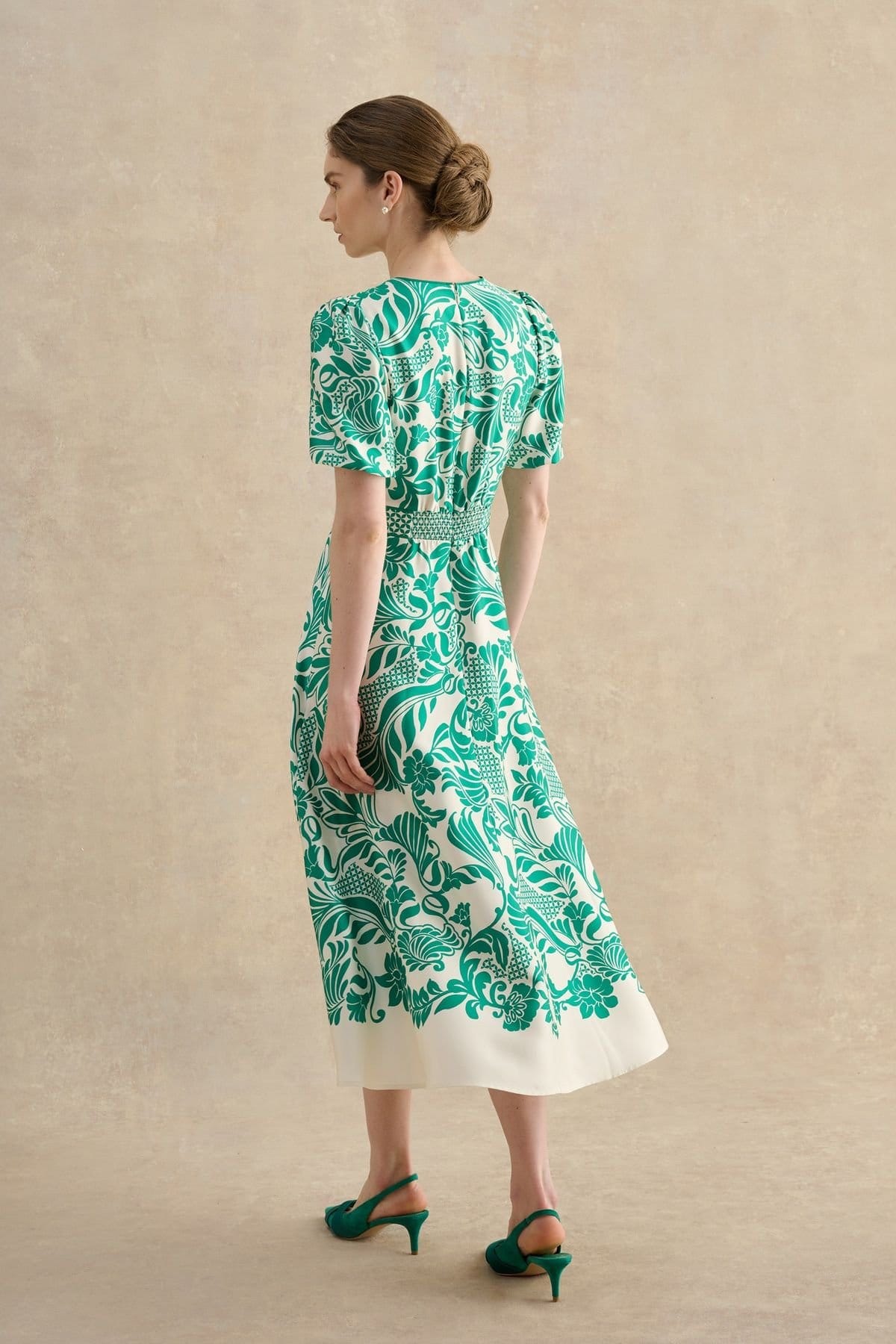 Hobbs London Hobbs London Women's Trelissick V-Neck Fit Flare Dress in Emerald - 4