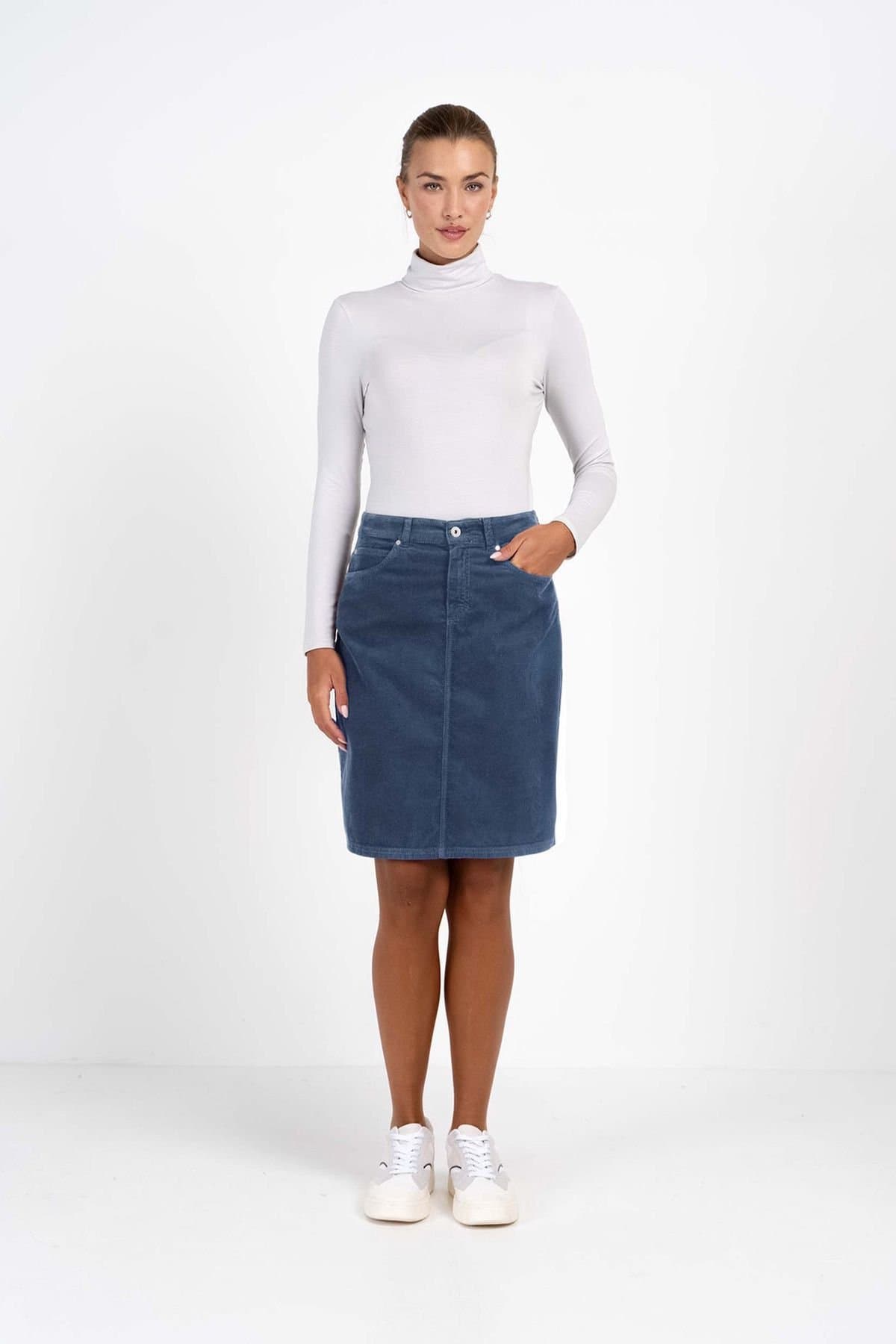 Kettlewell Kettlewell Women's Jamie Cord Knee Length Skirt in Mid Blue