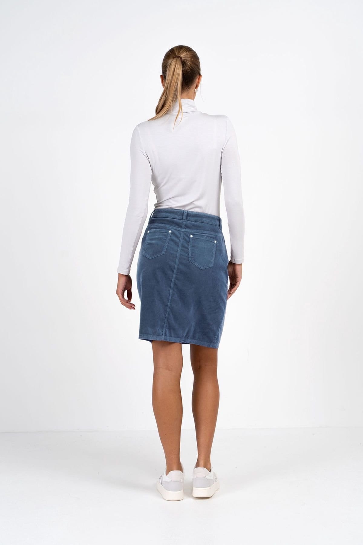 Kettlewell Kettlewell Women's Jamie Cord Knee Length Skirt in Mid Blue - 4