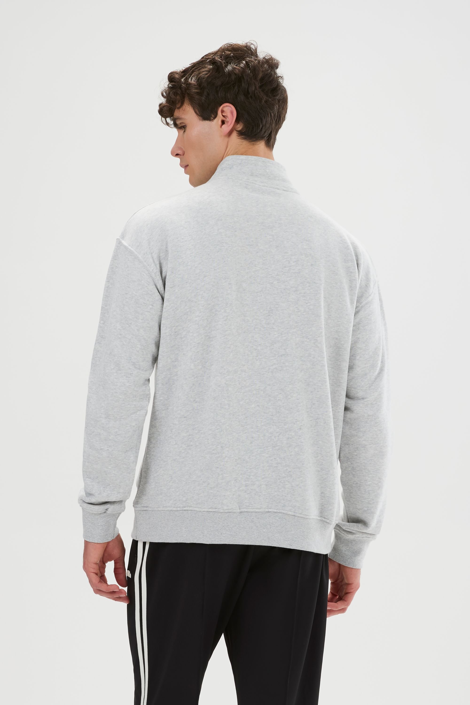 Ellesse Ellesse Men's Arivalo 1/4 Zip Top in Light Grey - 2