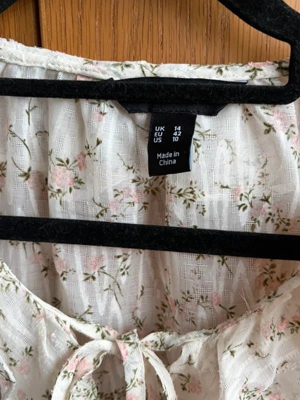 New Look New Look chiffon floral print ruffled blouse