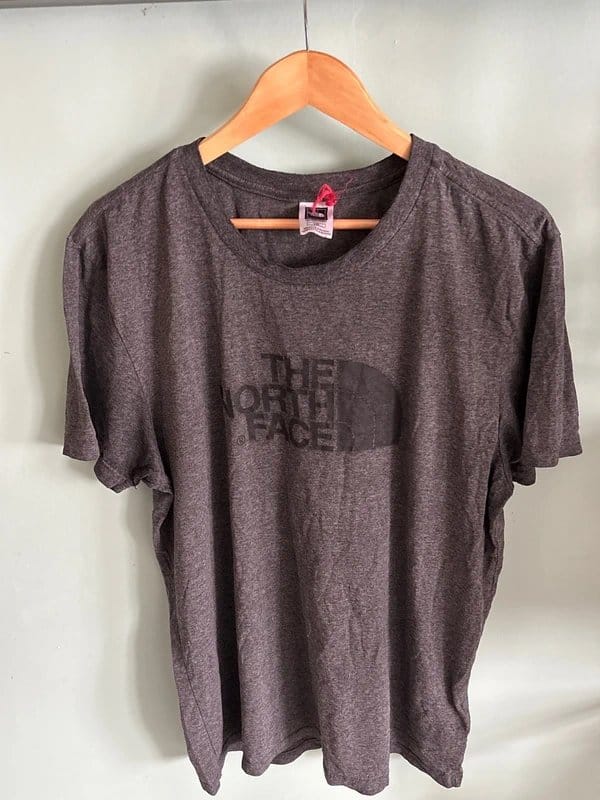 The North Face The North Face Grey Logo T Shirt Large Mens Outdoor Casual Tee - 1