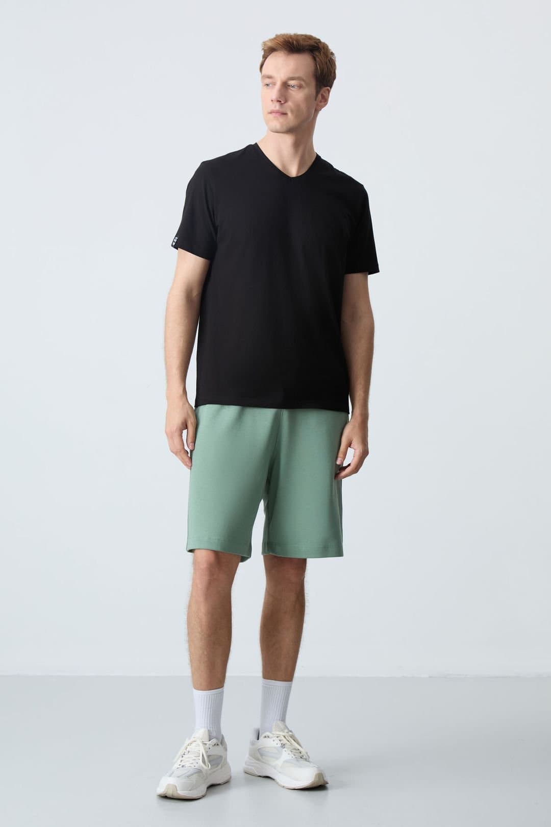 Tommy Life Tommy Life Men's Cotton-Blend Sweat Shorts in Mint