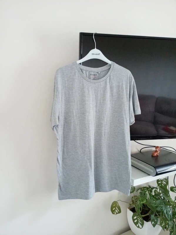 Farah Men's size large Pakistan grey farah lounge tshirt