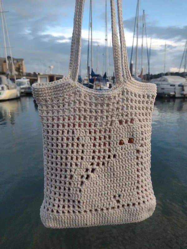 ESCARLATA Handmade crocheted cat bag handmade by me on the Isle of Wight