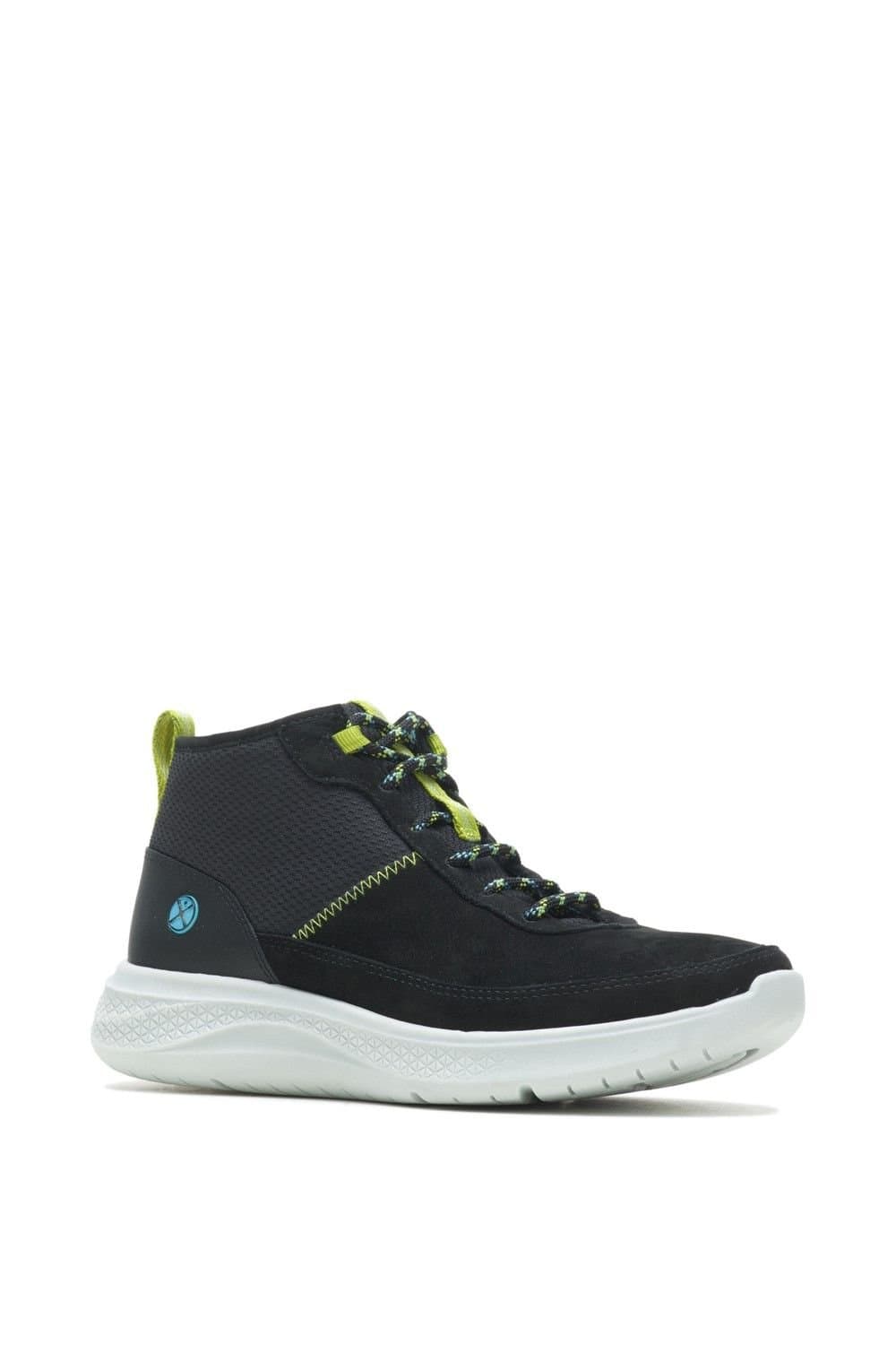 Hush Puppies Hush Puppies Women's Elevate' Leather Chukka Trainer in Black