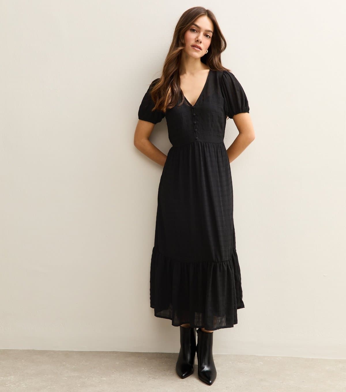 New Look Women's Petite Black Buttoned Check Midi Dress New Look