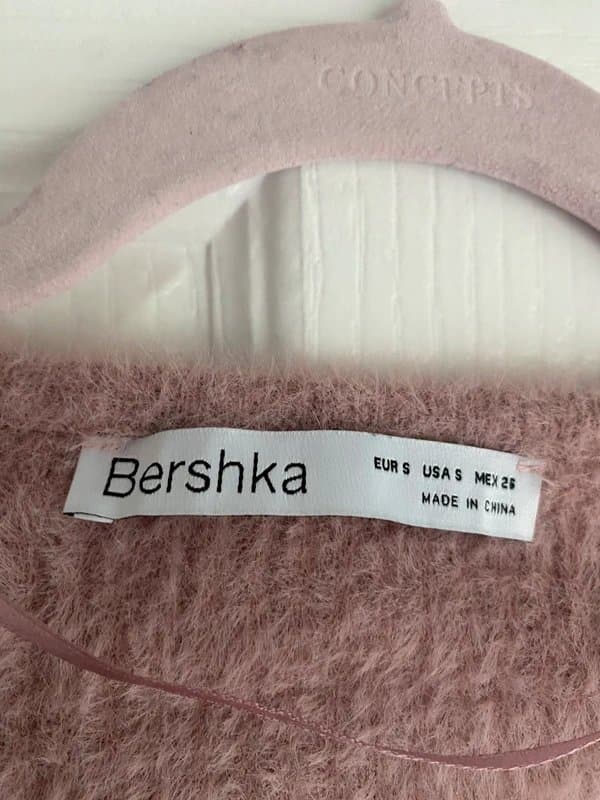 Bershka Pink cropped sweater